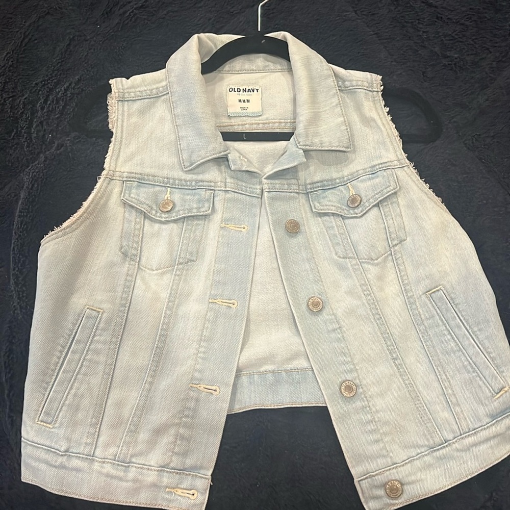 Old Navy Vest. Medium size Denim material